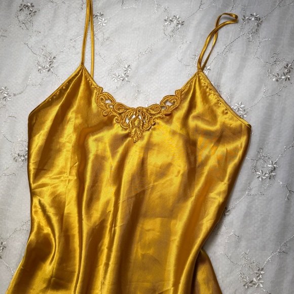 vintage gold satin mini slip dress – size small - Picture 4 of 5